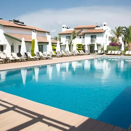Villasaray & 3* Çeşme