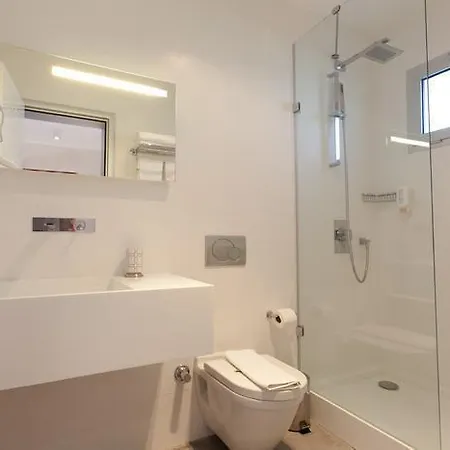Villasaray & Otel 3*