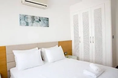 Villasaray & Szálloda