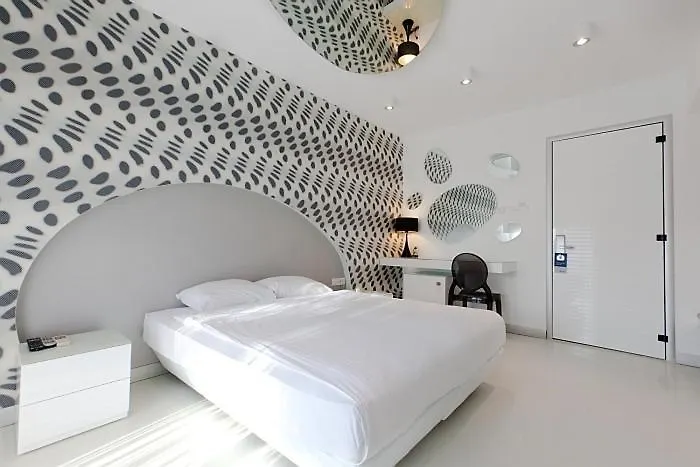 Villasaray & Szálloda 3*